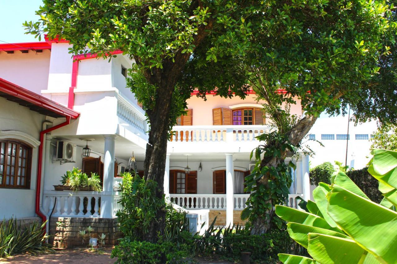 Ross Char Hotel Asunción Exteriér fotografie